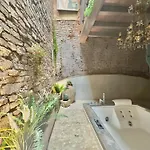 Borgo Di Beppe & Gloria Daire *