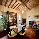 Borgo Di Beppe & Gloria